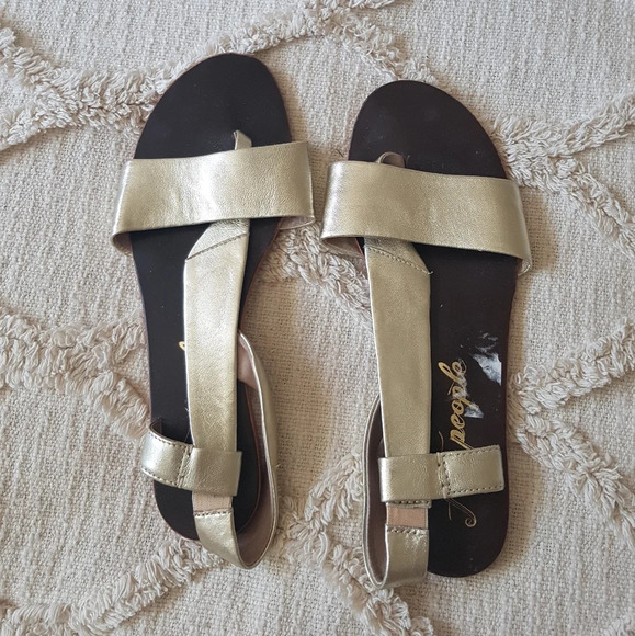 Free People Under Wraps slip on sandal cool gold size 8 - Picture 1 of 3